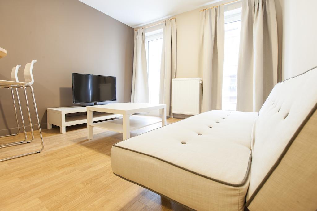 Madou City Center Apartment Брюксел Стая снимка