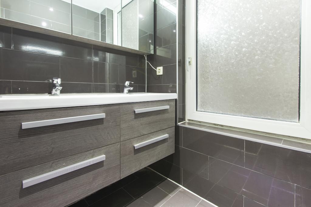 Madou City Center Apartment Брюксел Стая снимка
