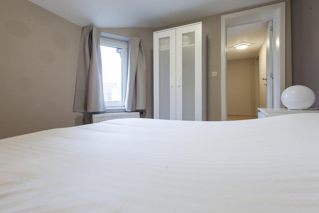 Madou City Center Apartment Брюксел Стая снимка